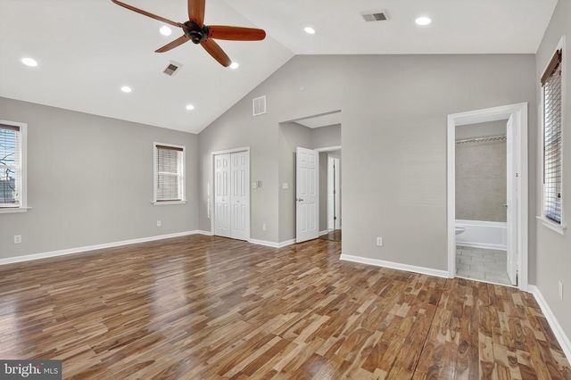 4815 JAY ST NE, Washington, DC 20019