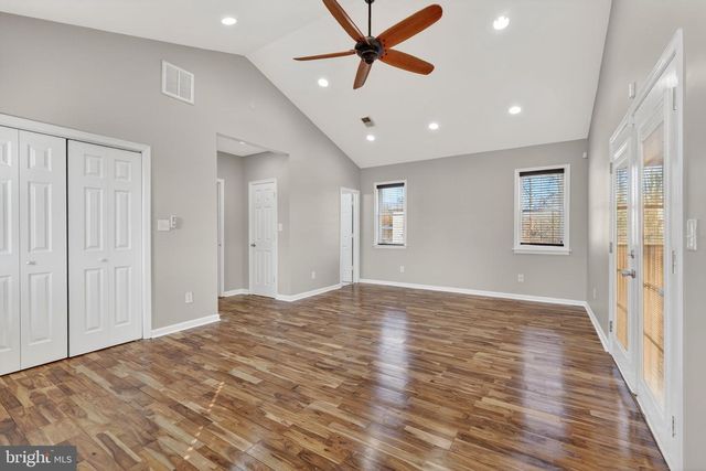 4815 JAY ST NE, Washington, DC 20019