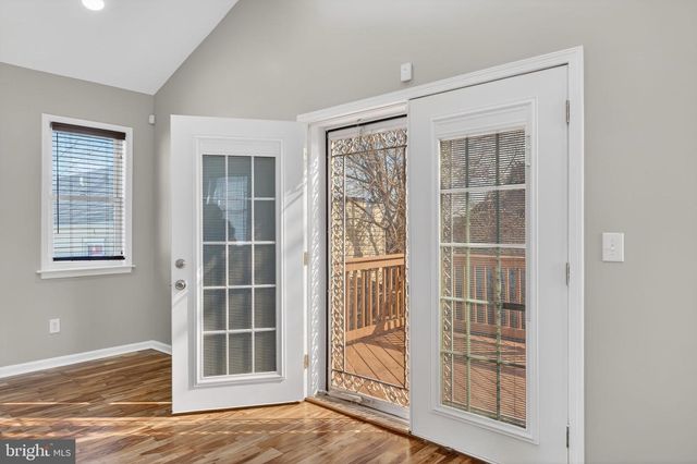 4815 JAY ST NE, Washington, DC 20019