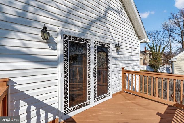 4815 JAY ST NE, Washington, DC 20019