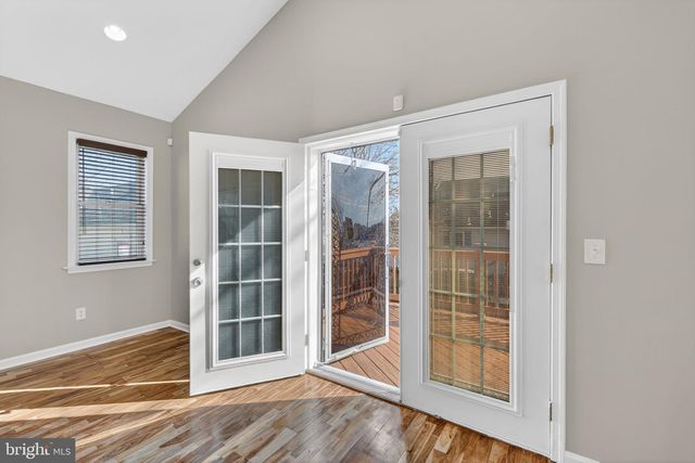 4815 JAY ST NE, Washington, DC 20019