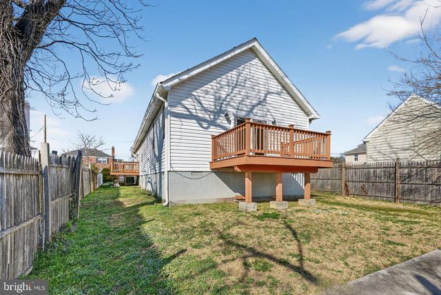 4815 JAY ST NE, Washington, DC 20019