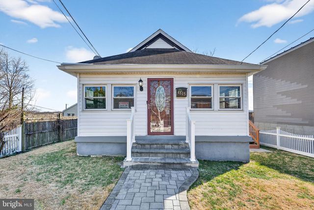 4815 JAY ST NE, Washington, DC 20019