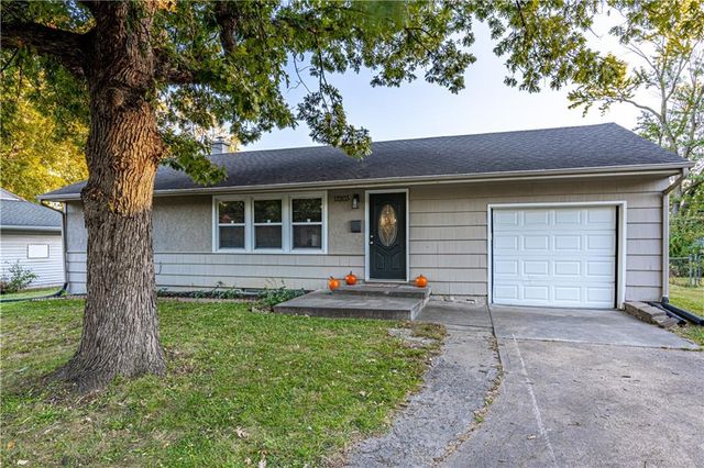 12203 E 47 Street S, Independence, MO 64055