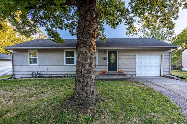12203 E 47 Street S, Independence, MO 64055