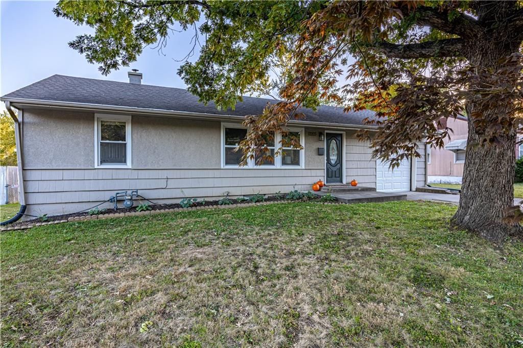 12203 E 47 Street S, Independence, MO 64055