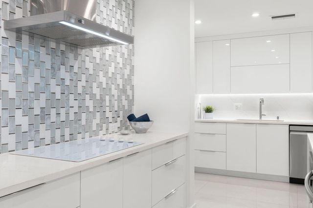 6395 Bay Club Drive 2, Fort Lauderdale, FL 33308