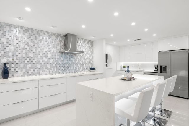 6395 Bay Club Drive 2, Fort Lauderdale, FL 33308