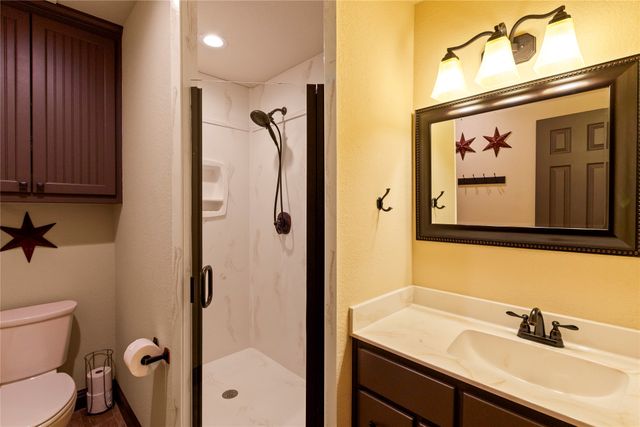 122 Lake Terrace Drive, Mabank, TX 75156