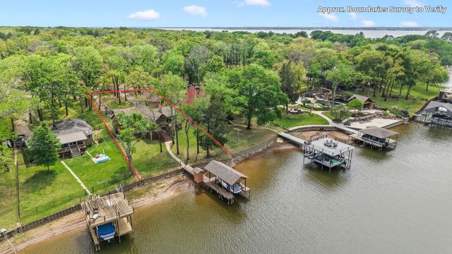 122 Lake Terrace Drive, Mabank, TX 75156