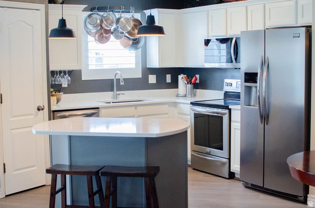 Image 2 of property listing at 208 E SPENCER PEAK WAY #E2, Draper, UT 84020