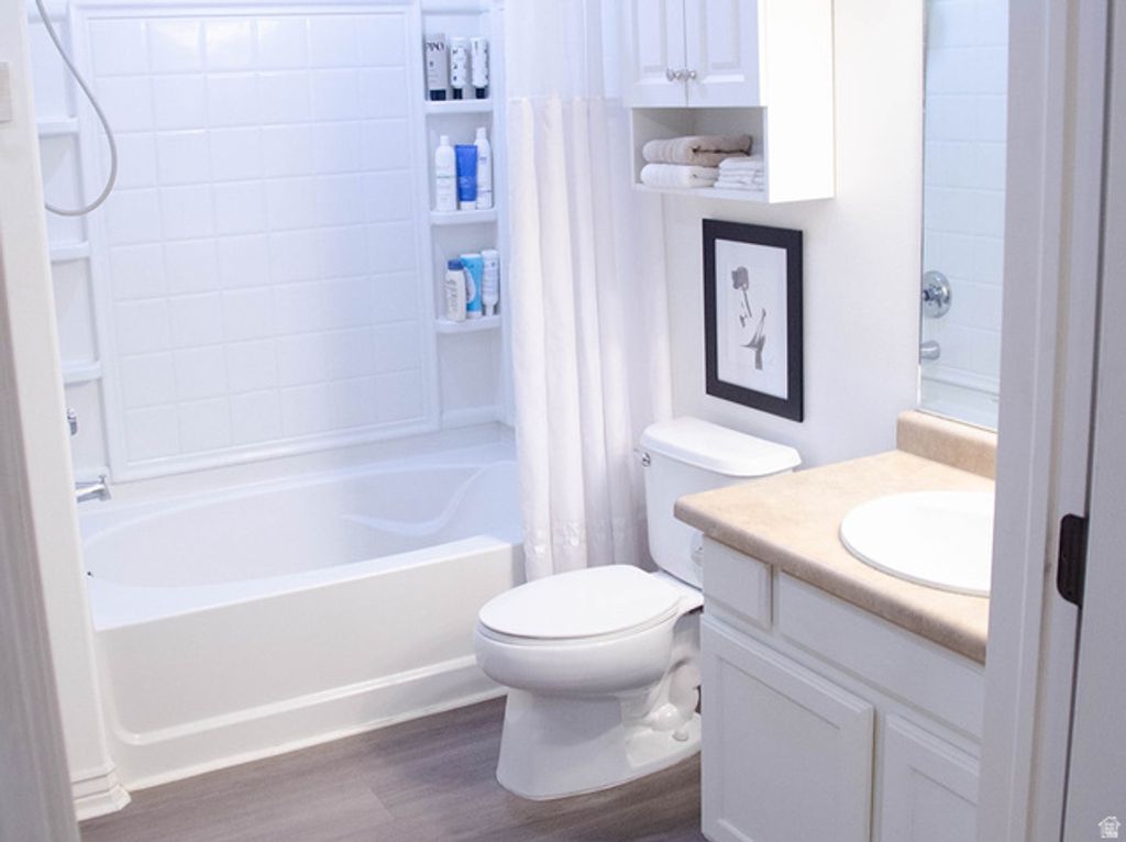 Image 11 of property listing at 208 E SPENCER PEAK WAY #E2, Draper, UT 84020