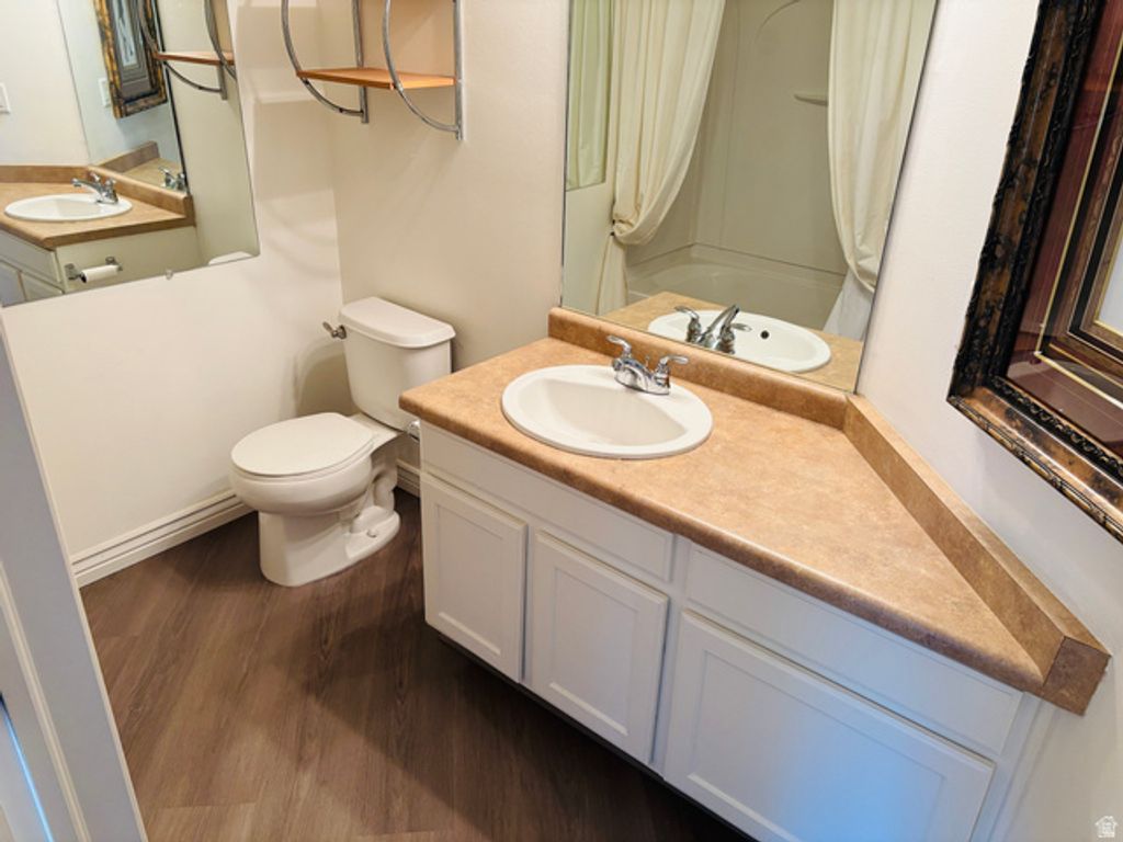 Image 14 of property listing at 208 E SPENCER PEAK WAY #E2, Draper, UT 84020