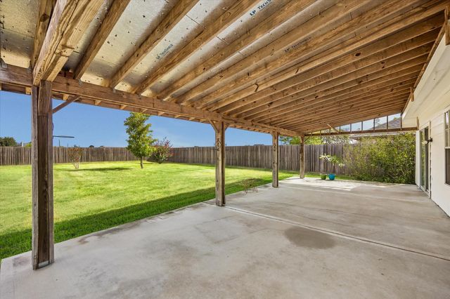 16546 Cypress Bridge Drive, Cypress, TX 77429
