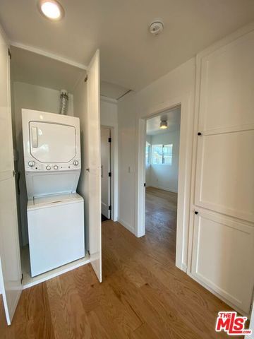 1129 N Westmoreland Avenue 4, Los Angeles, CA 90029