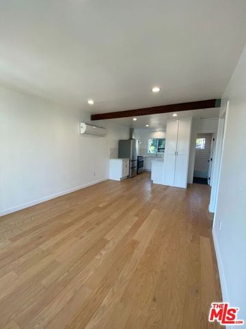 1129 N Westmoreland Avenue 4, Los Angeles, CA 90029