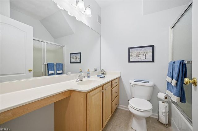 2811 Crescent Moon CT, Virginia Beach, VA 23456