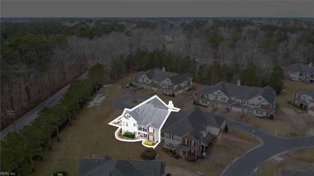2811 Crescent Moon CT, Virginia Beach, VA 23456