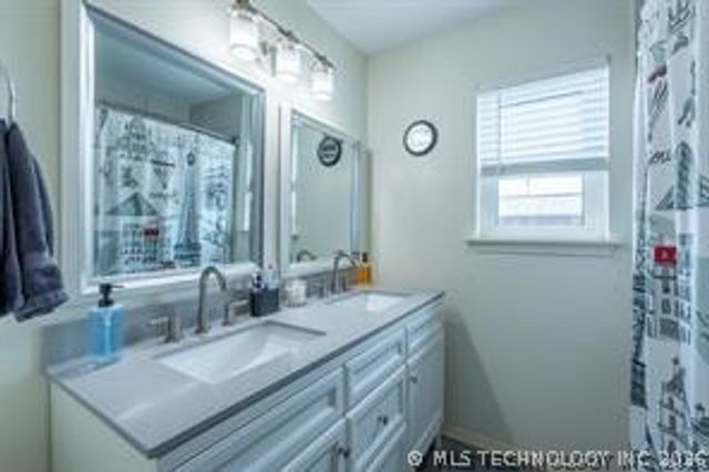 20903 E 35th Street S, Broken Arrow, OK 74014