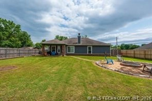 20903 E 35th Street S, Broken Arrow, OK 74014