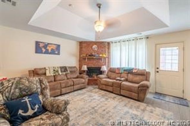 20903 E 35th Street S, Broken Arrow, OK 74014