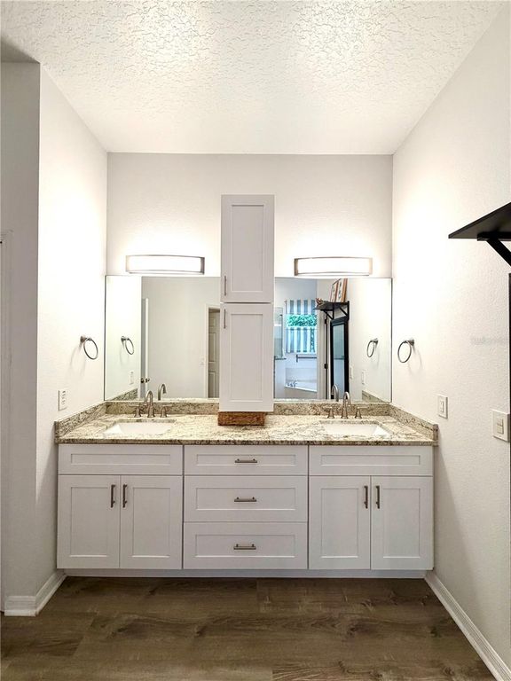 Image 31 of property listing at 2409 TREYMORE DRIVE, Orlando, FL 32825