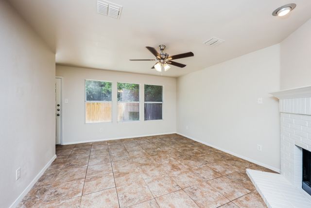 1715 Duet Drive, Dallas, TX 75241