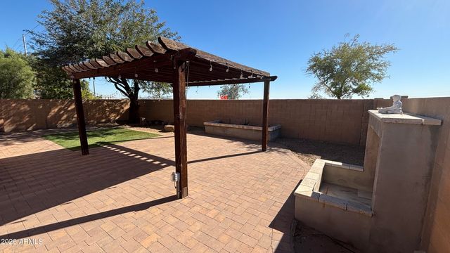 24185 W DESERT BLOOM Street, Buckeye, AZ 85326