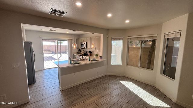24185 W DESERT BLOOM Street, Buckeye, AZ 85326
