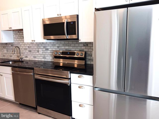 1213 RODMAN ST, Philadelphia, PA 19147