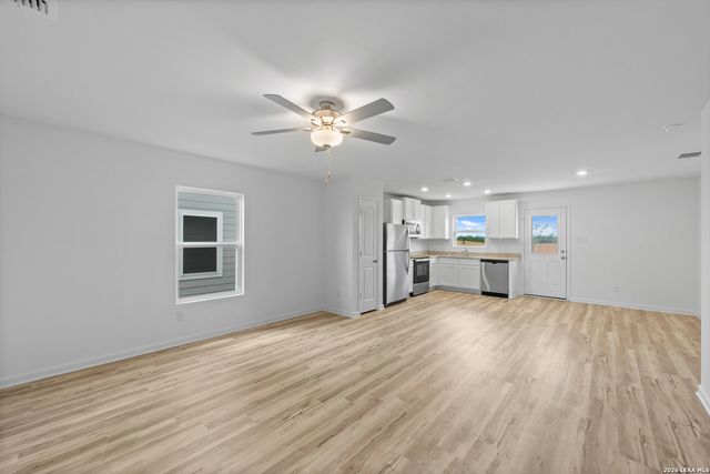 4443 Caracara Court, San Antonio, TX 78223