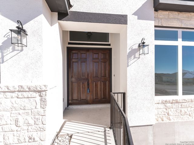 101 Daniel Jackson, Blanco, TX 78606