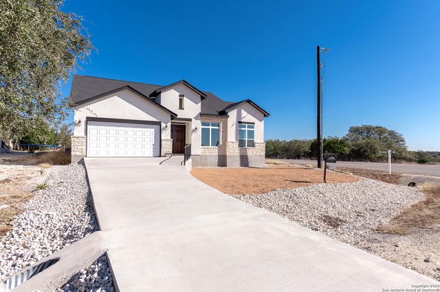 101 Daniel Jackson, Blanco, TX 78606