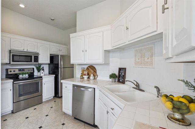 10225 DENBY COURT, Orlando, FL 32817