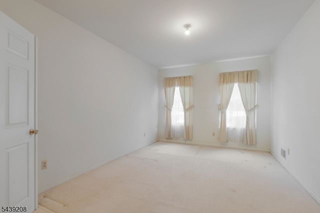 6 Pinewood Lane, Warren Twp., NJ 07059