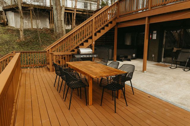 2500 N Bauer Avenue, White Cloud, MI 49349
