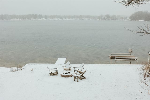 2500 N Bauer Avenue, White Cloud, MI 49349