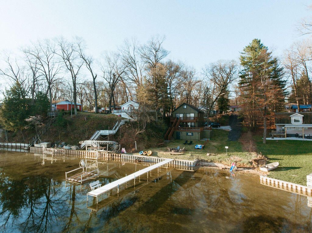 2500 N Bauer Avenue, White Cloud, MI 49349