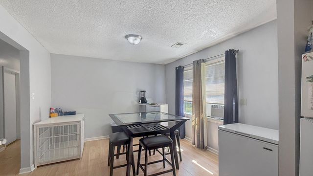 931 W RAINES RD, Memphis, TN 38109