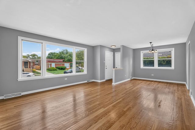 16358 Drexel Avenue, South Holland, IL 60473