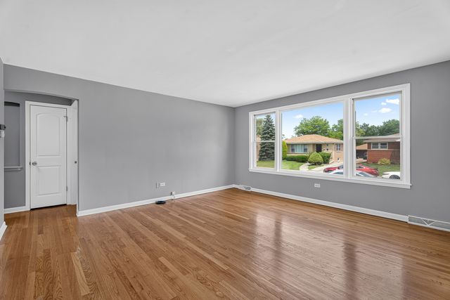 16358 Drexel Avenue, South Holland, IL 60473