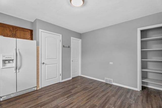 16358 Drexel Avenue, South Holland, IL 60473