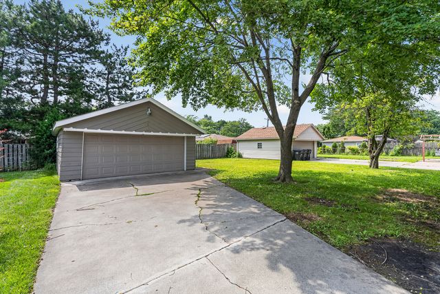 16358 Drexel Avenue, South Holland, IL 60473