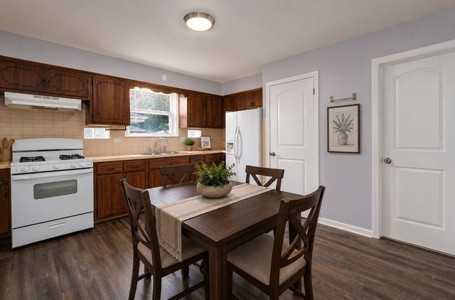 16358 Drexel Avenue, South Holland, IL 60473