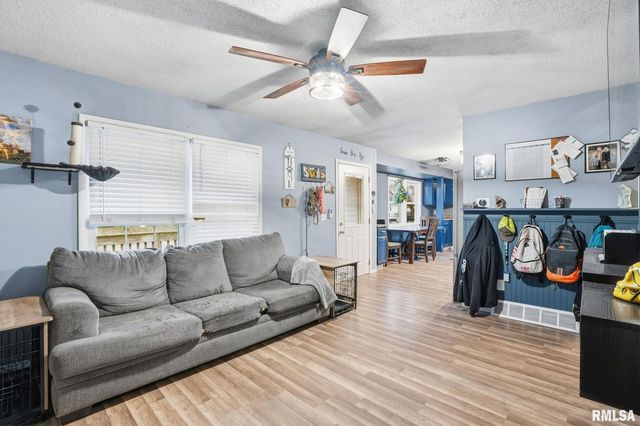 509 28TH Avenue W, Milan, IL 61264