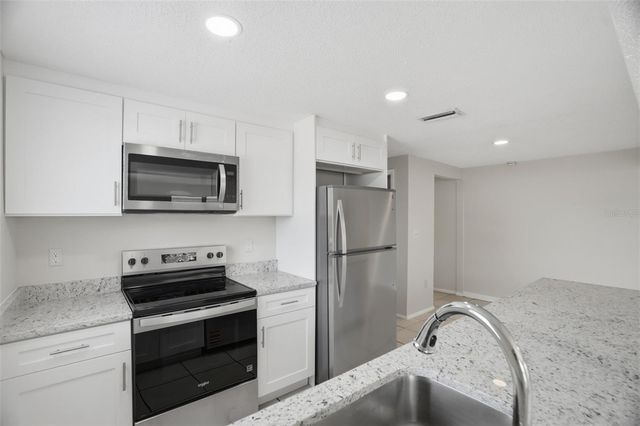 6430 BALDWYN AVENUE, New Port Richey, FL 34653