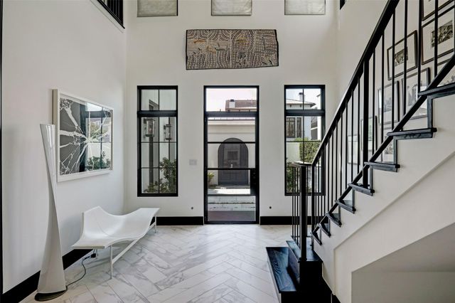 2521 Westgate Drive, Houston, TX 77019