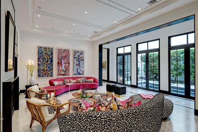 2521 Westgate Drive, Houston, TX 77019