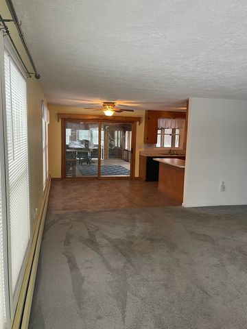 1085 Lamkin Street, Highgate, VT 05459