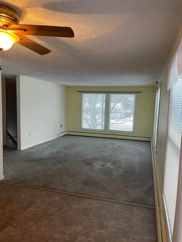 1085 Lamkin Street, Highgate, VT 05459